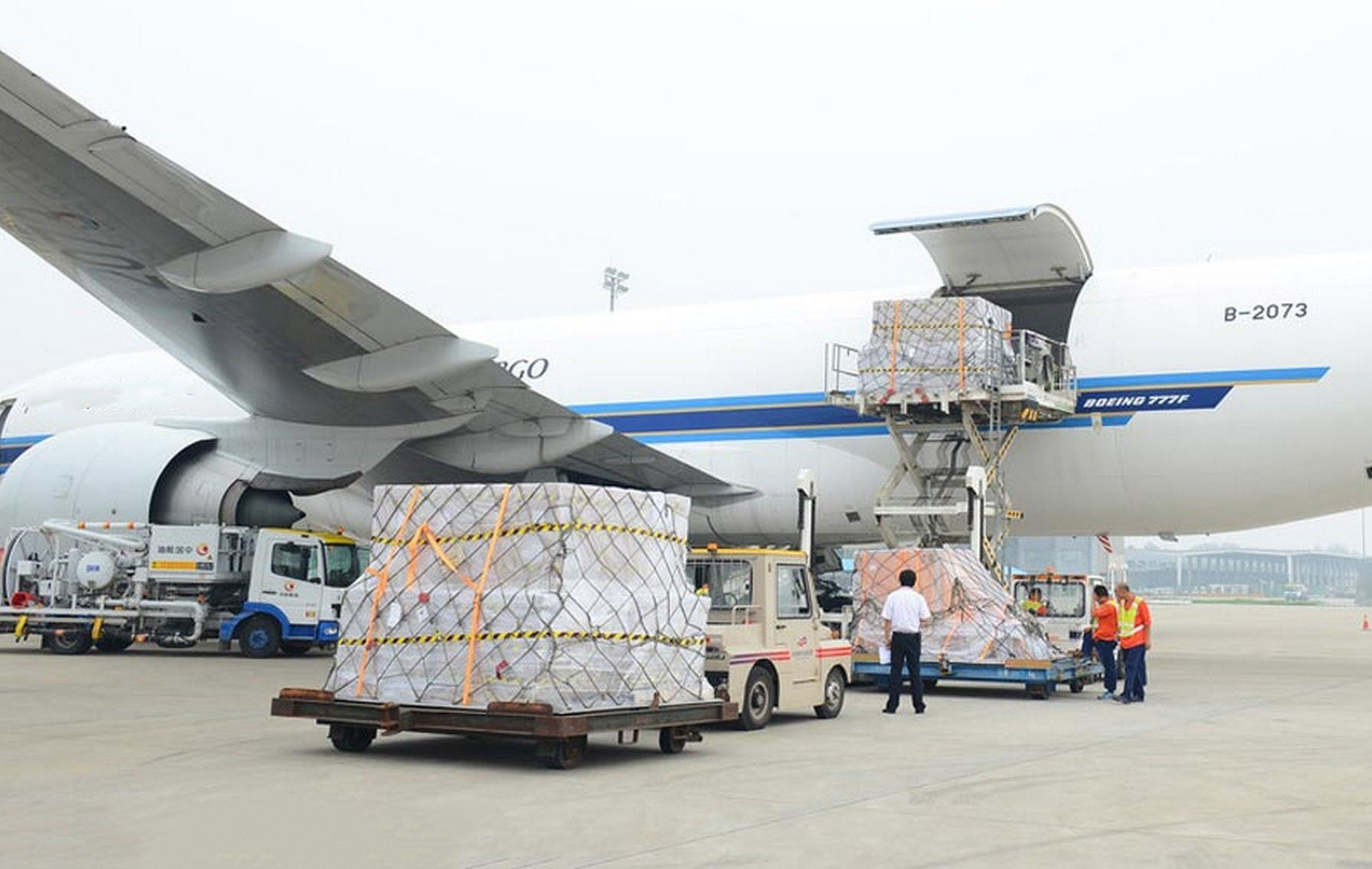 Gửi Hàng Hỏa Tốc Nội Địa Việt Nam Nhanh Chóng, Tiết Kiệm